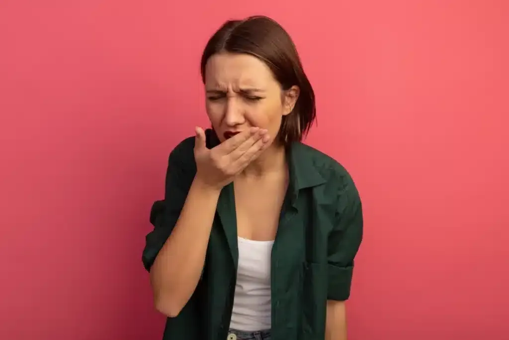 Woman who did not treat temporomandibular joint early enough.